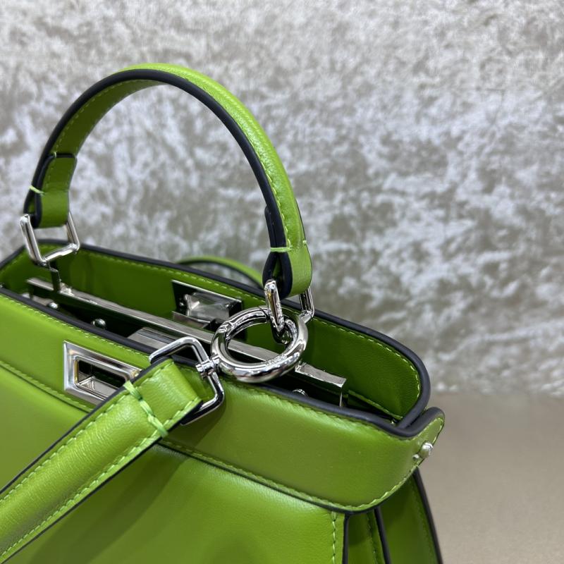 Fendi Peekaboo ISeeU Petite Green F7011