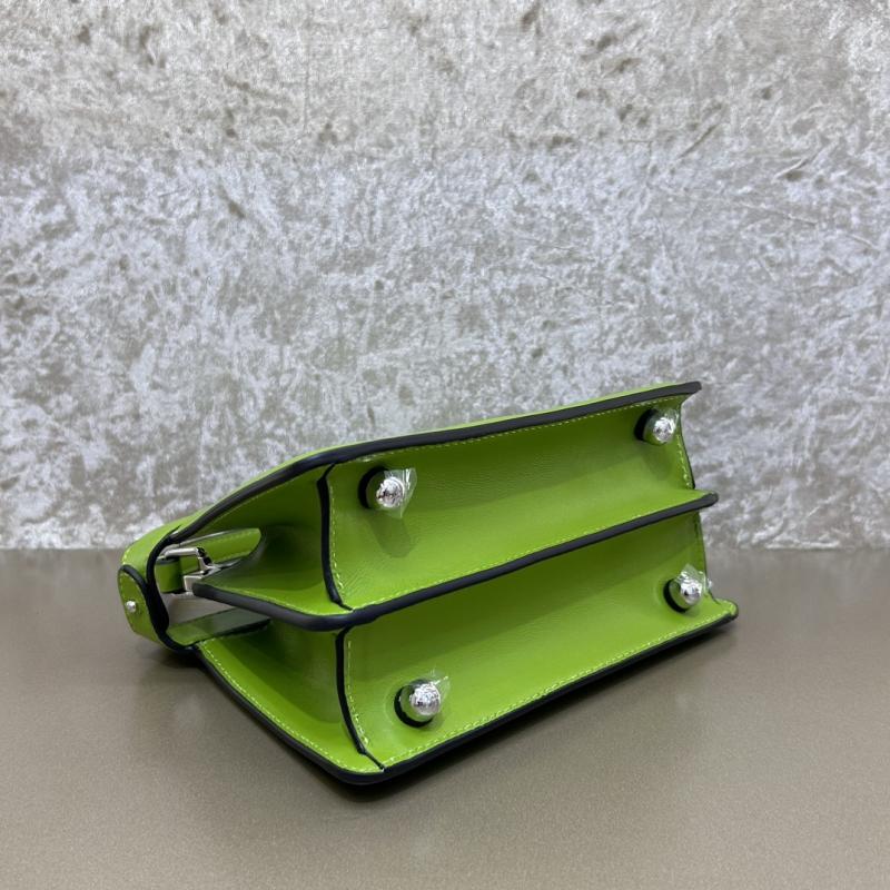 Fendi Peekaboo ISeeU Petite Green F7011
