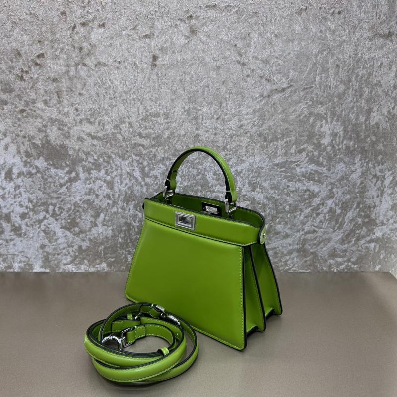 Fendi Peekaboo ISeeU Petite Green F7011