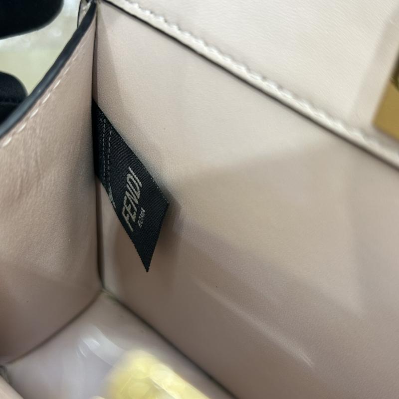 Fendi Peekaboo ISeeU Petite Light Pink F7011