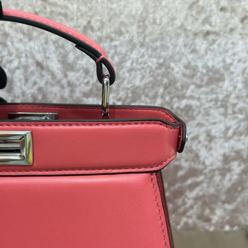 Fendi Peekaboo ISeeU Petite Peach F7011