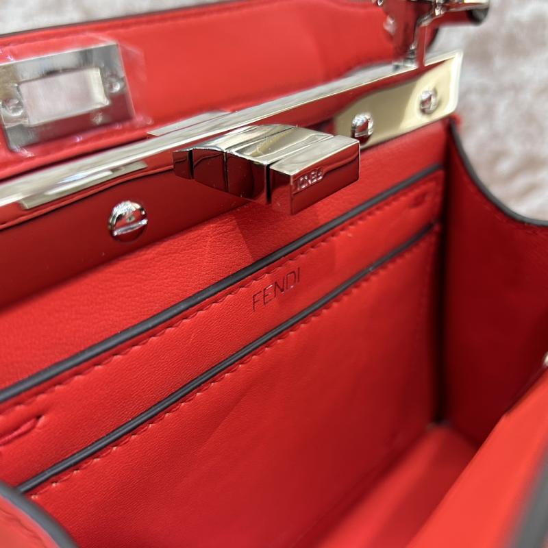 Fendi Peekaboo ISeeU Petite Red F7011