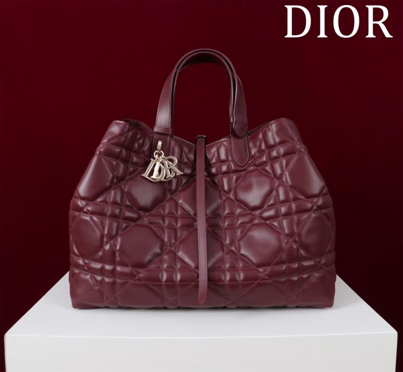 Large Dior Toujours Bag Red M3319