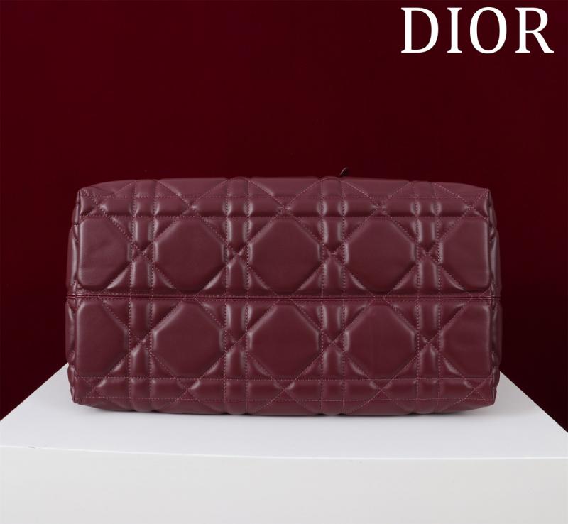 Large Dior Toujours Bag Red M3319