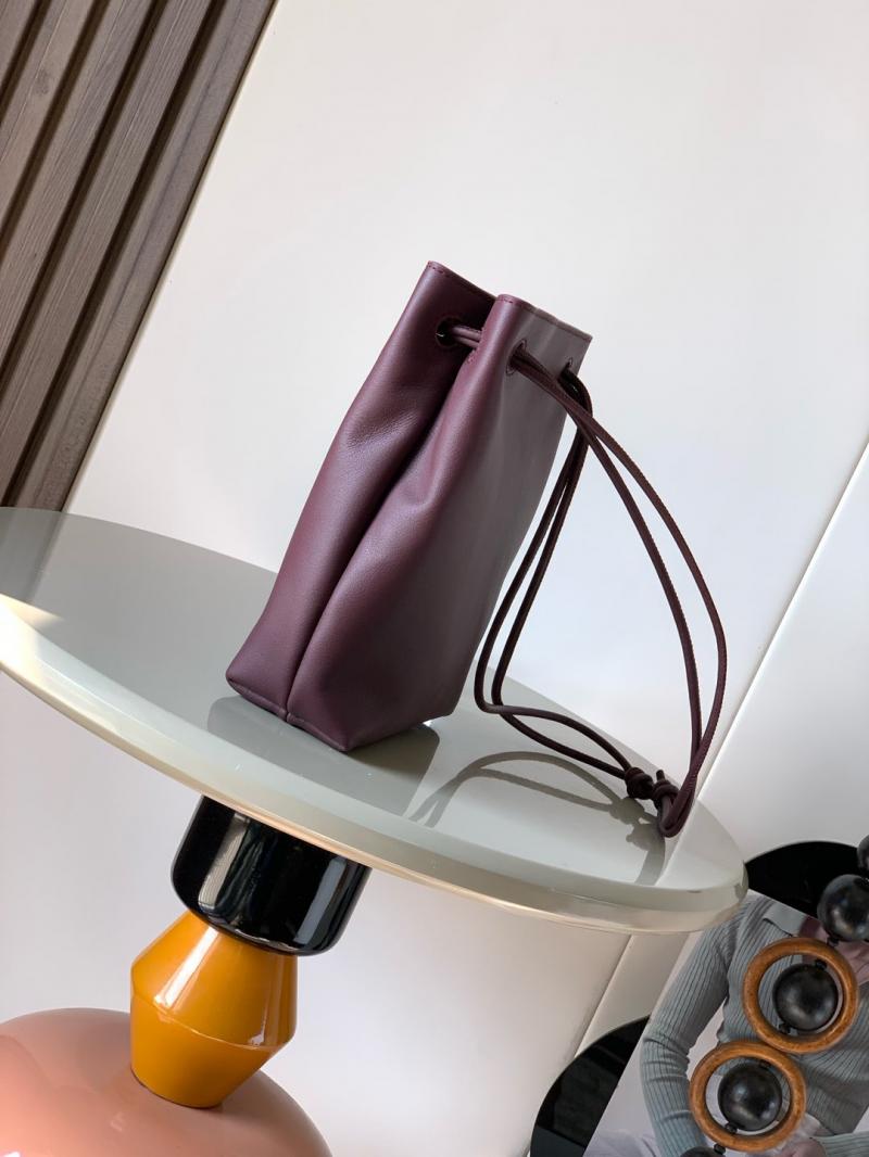 Loewe Pebble Pouch Dark Burgundy LE9092