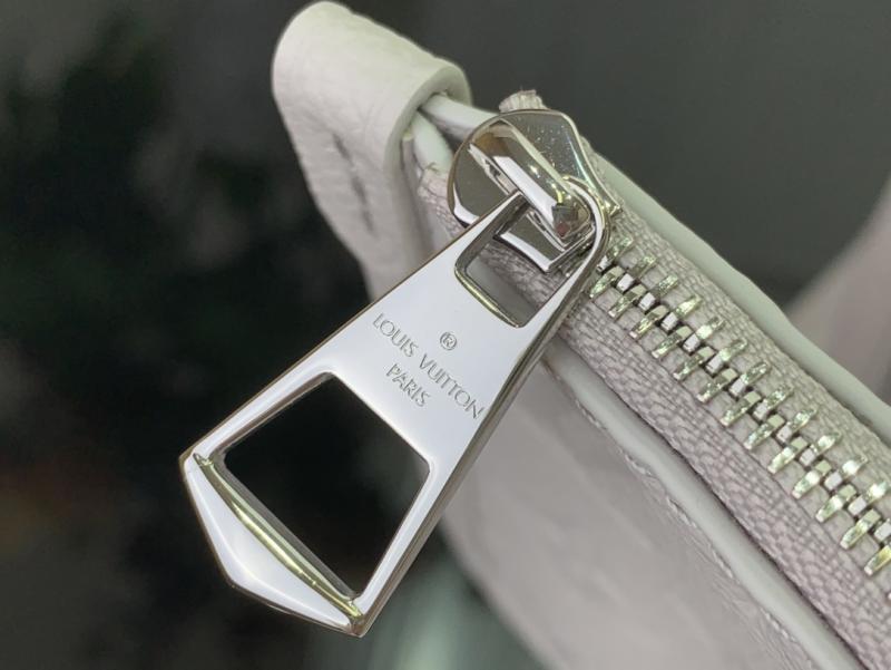 Louis Vuitton CarryAll PM Grey M12917