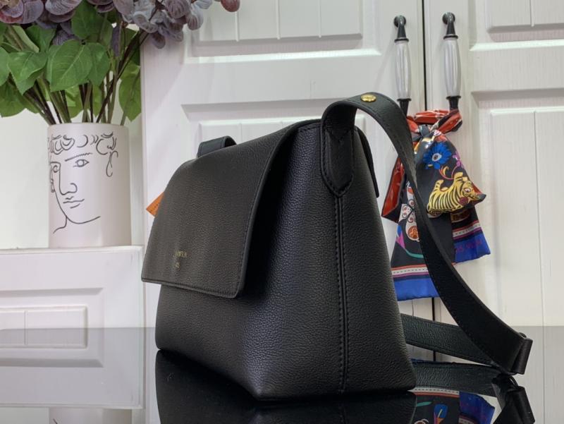 Louis Vuitton Low Key Messenger Black M13148