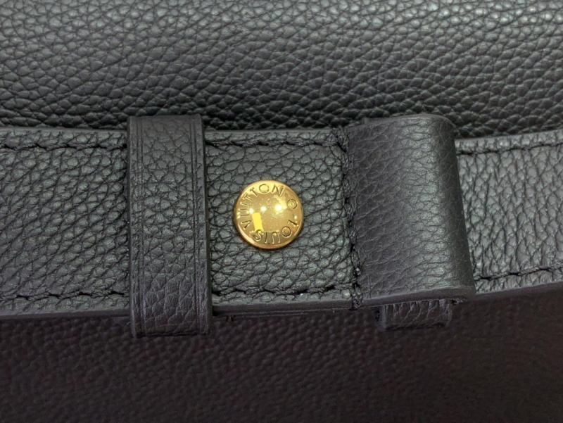 Louis Vuitton Low Key Messenger Black M13148