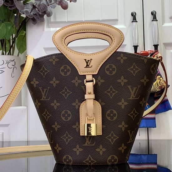 Louis Vuitton Rivage BB M14680