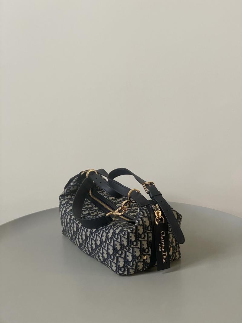 Medium D-Journey Bag M2417
