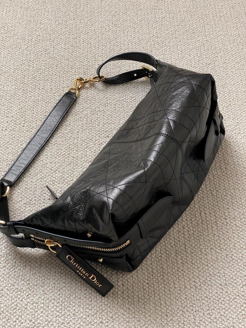 Medium D-Journey Bag in Crinkled Calfskin M2417
