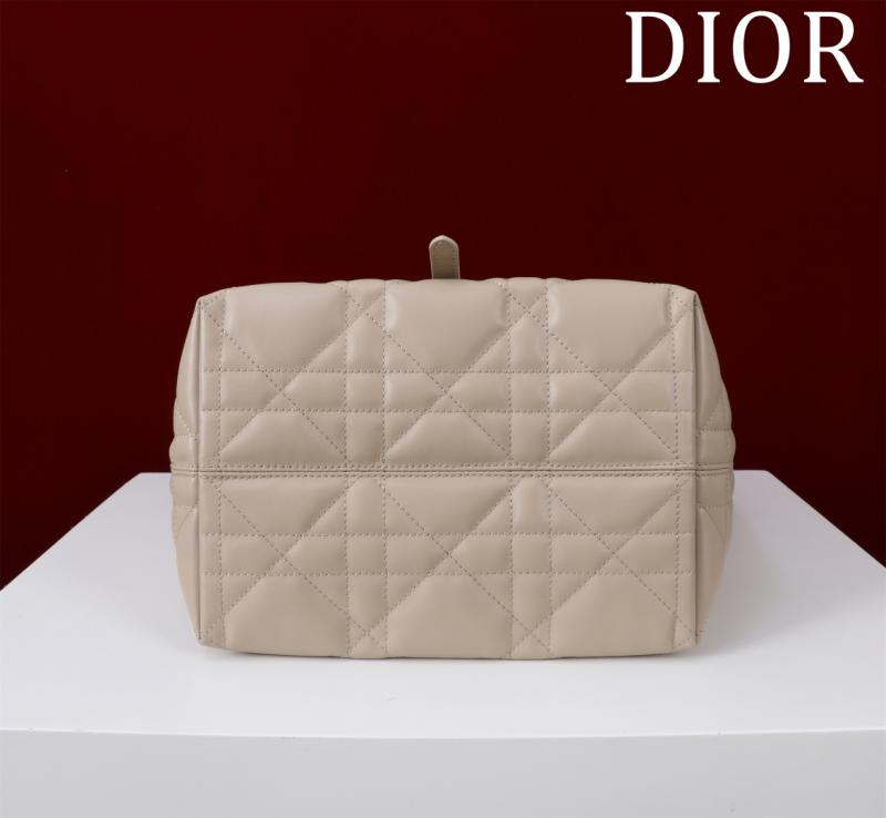 Medium Dior Toujours Vertical Tote Bag Beige M2836