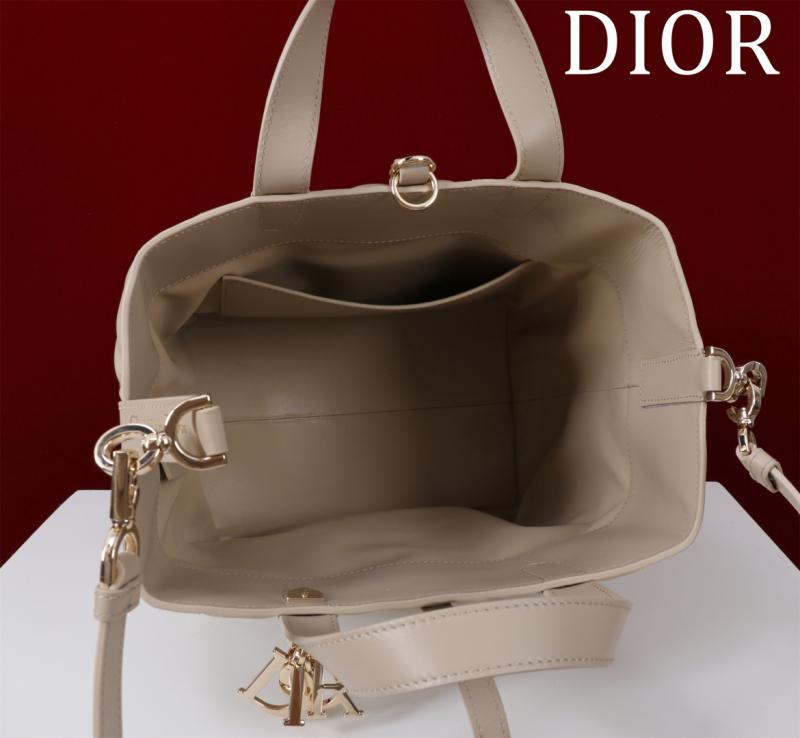 Medium Dior Toujours Vertical Tote Bag Beige M2836