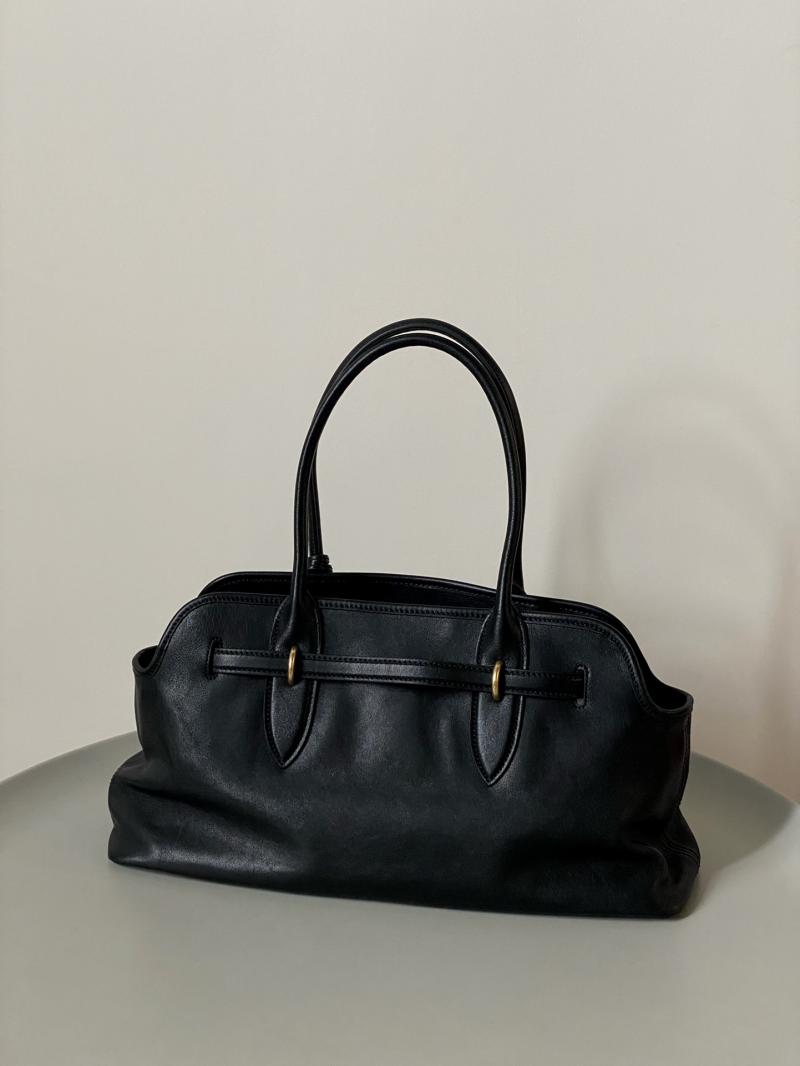 Miu Miu Aventure nappa leather bag Black 5BG310