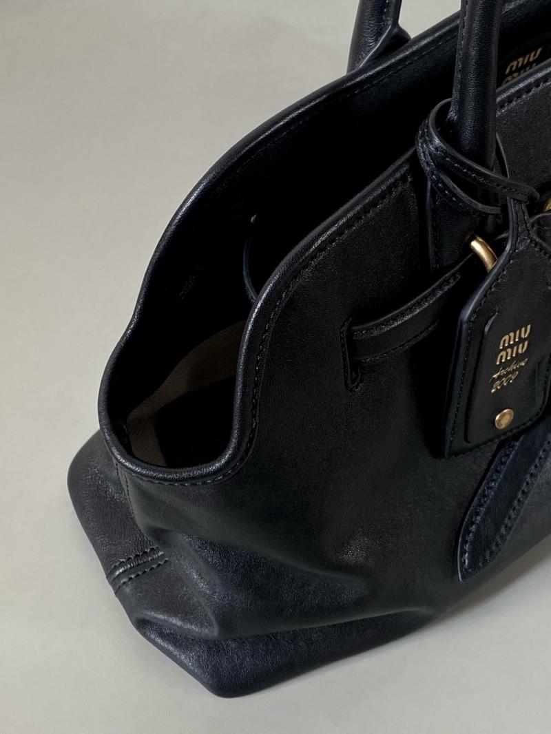 Miu Miu Aventure nappa leather bag Black 5BG310