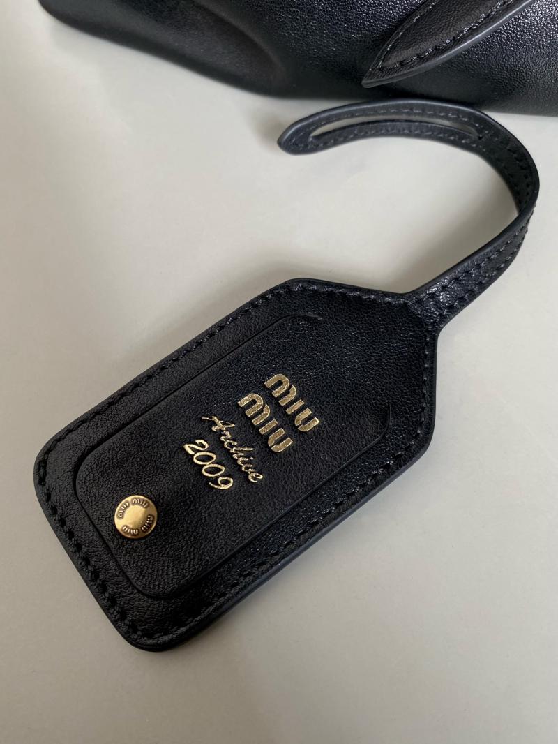 Miu Miu Aventure nappa leather bag Black 5BG310