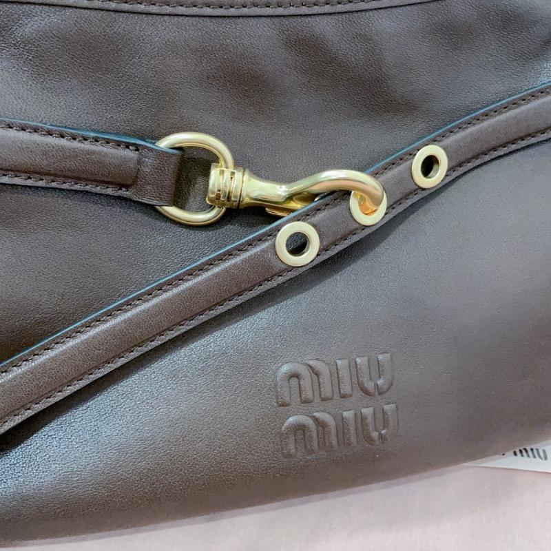 Miu Miu Aventure nappa leather bag Briarwood 5BC182