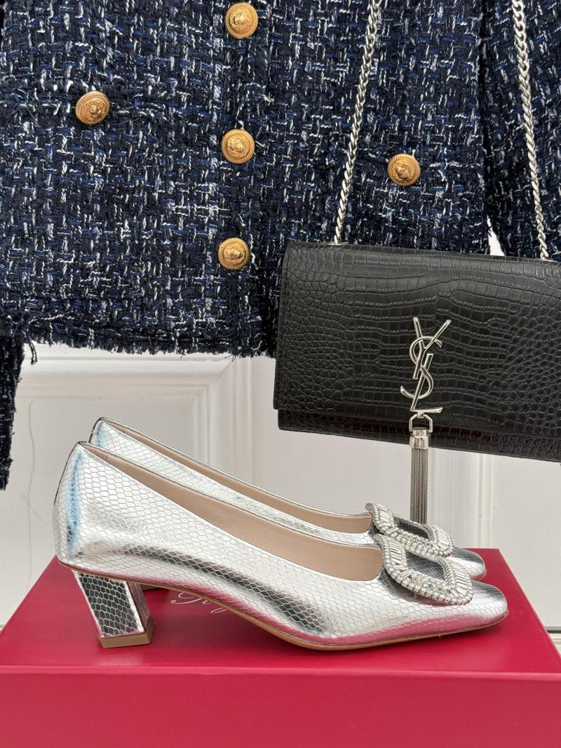 Roger Vivier Pumps SRP32202