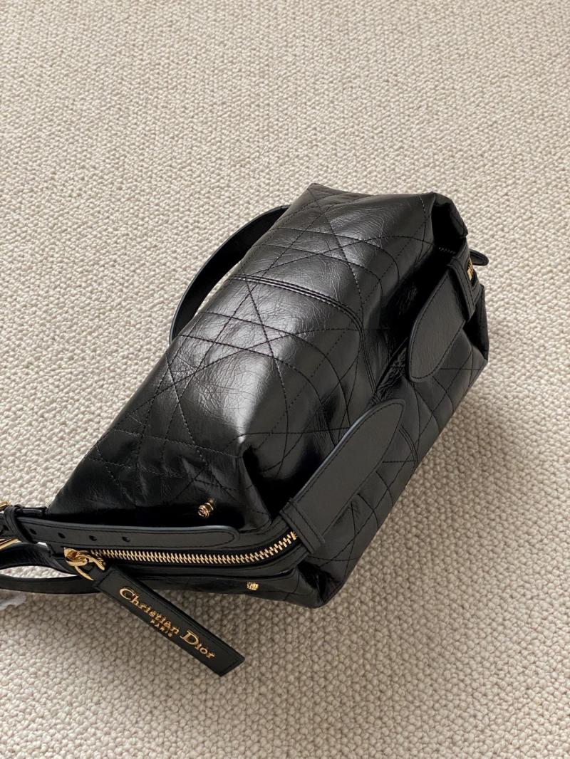 Small D-Journey Bag in Crinkled Calfskin M2416