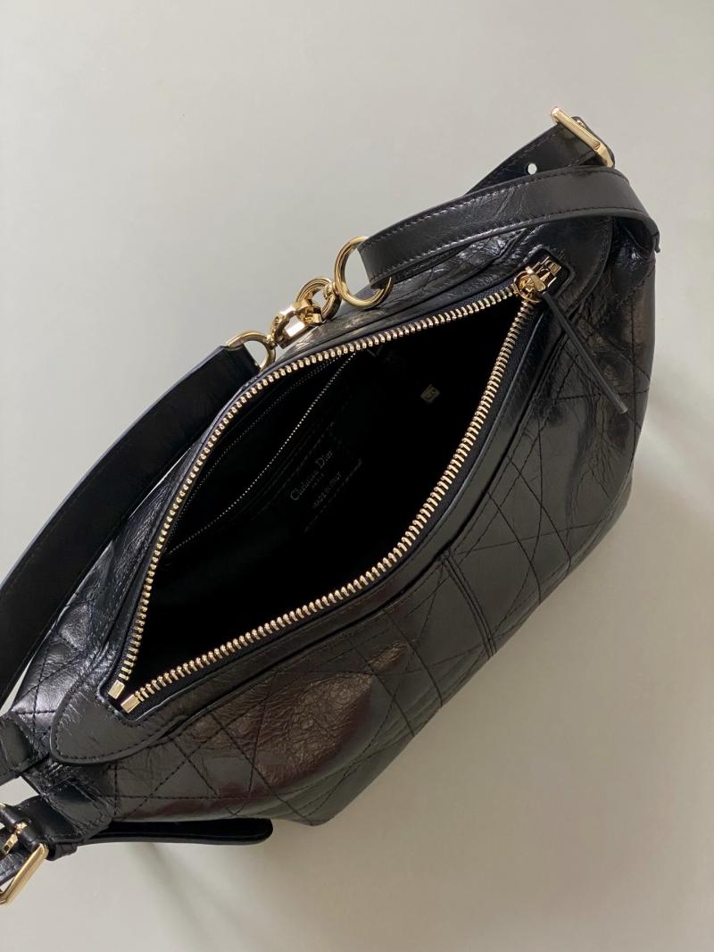 Small D-Journey Bag in Crinkled Calfskin M2416
