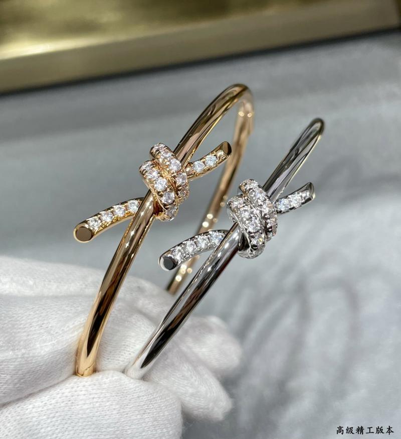 Tiffany Bracelet TB32002