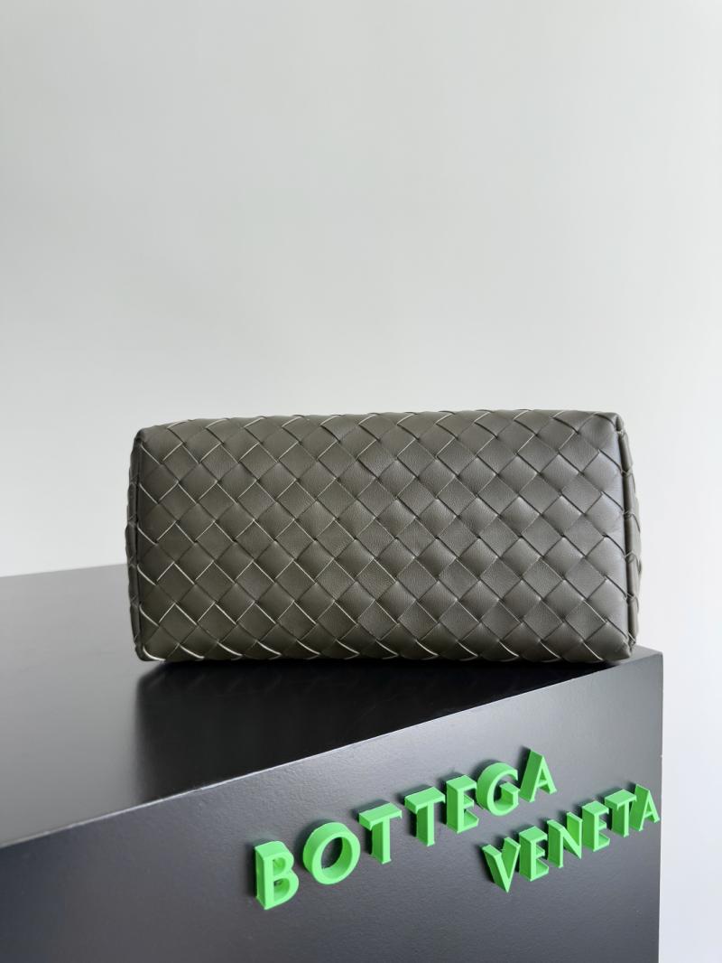 Bottega Veneta Small Andiamo Messenger Green 815781