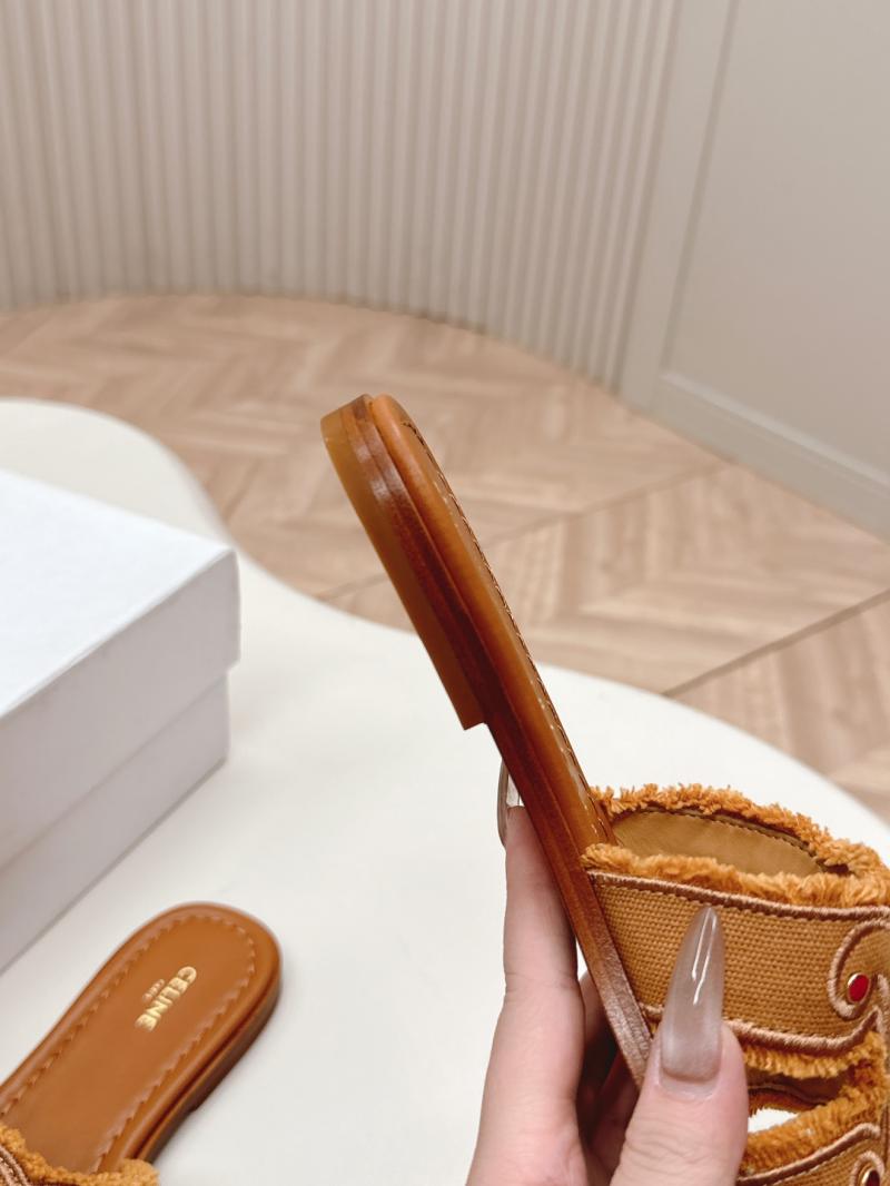 Celine Sandals CES41402