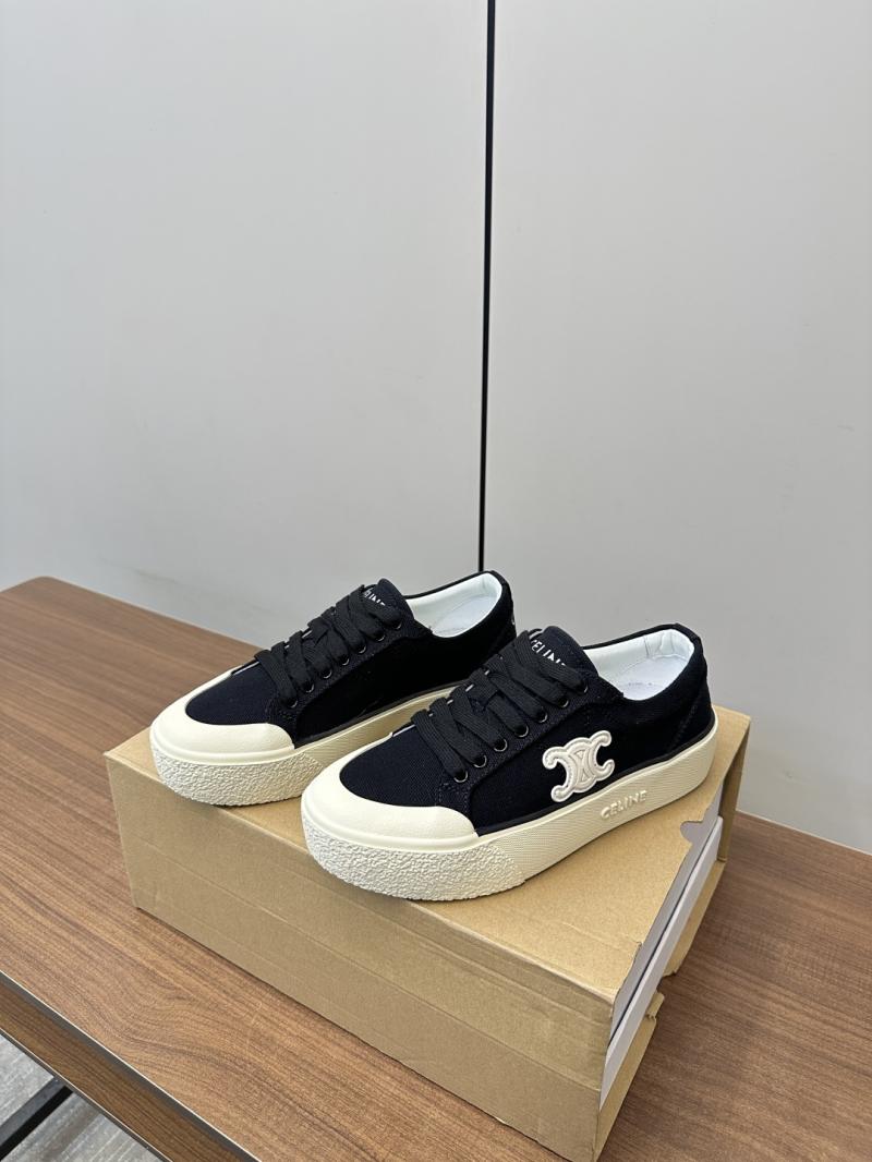Celine Sneakers SCE40303