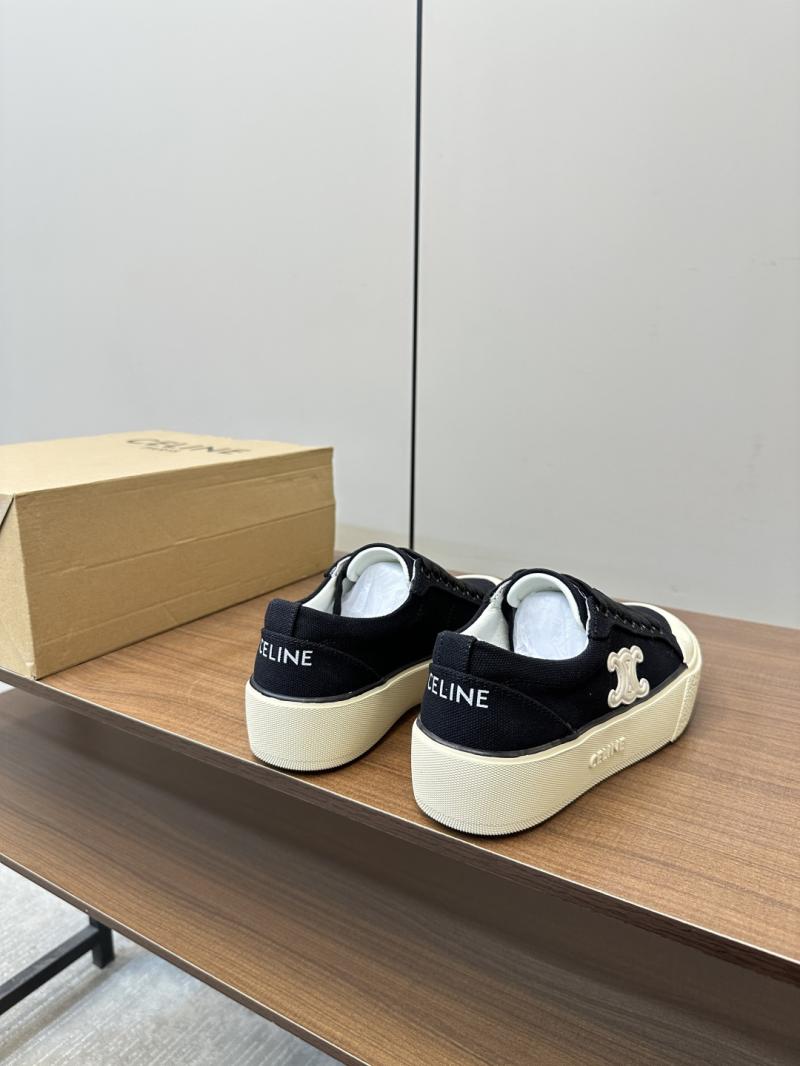 Celine Sneakers SCE40303