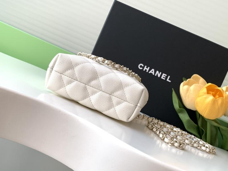 Chanel Classic Clutch With Chain White AP4422