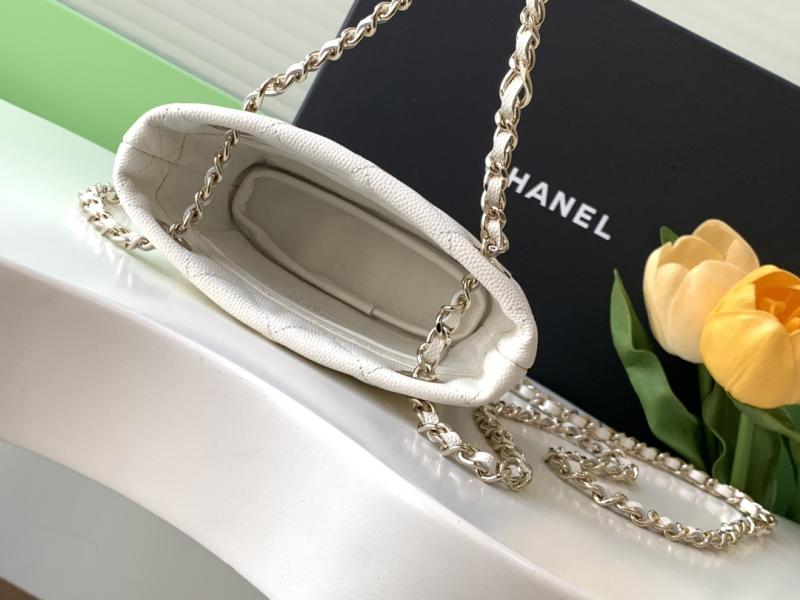 Chanel Classic Clutch With Chain White AP4422
