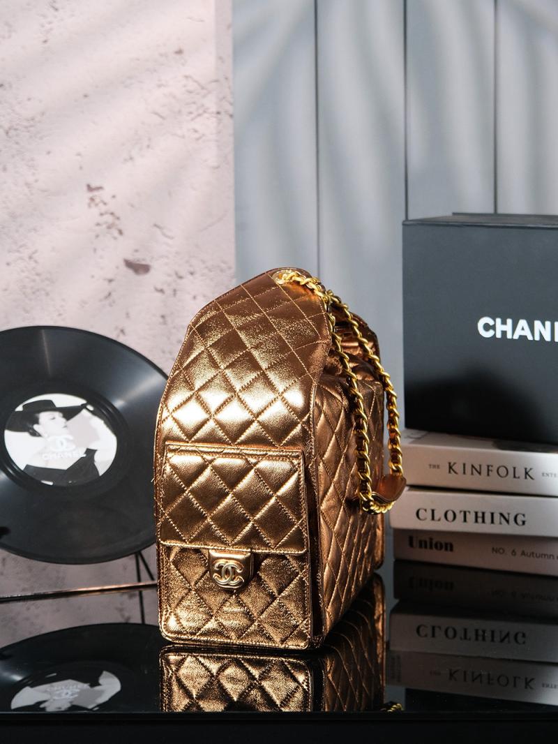 Chanel Lambskin 25 Medium Handbag Gold AS5311