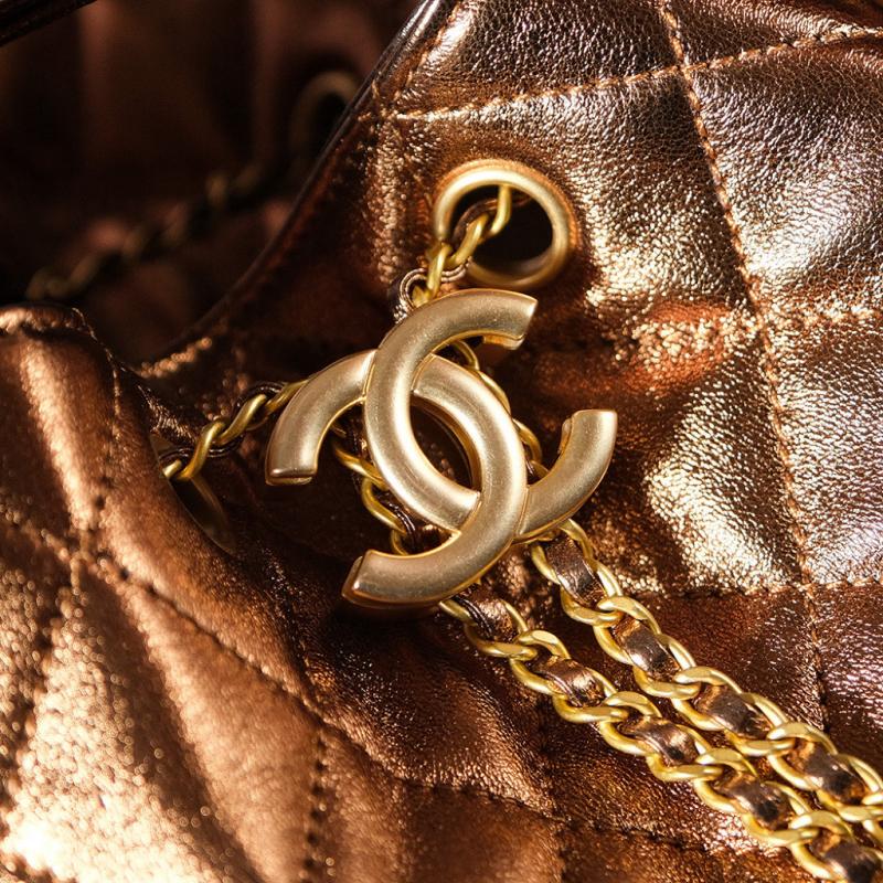 Chanel Lambskin 25 Medium Handbag Gold AS5311
