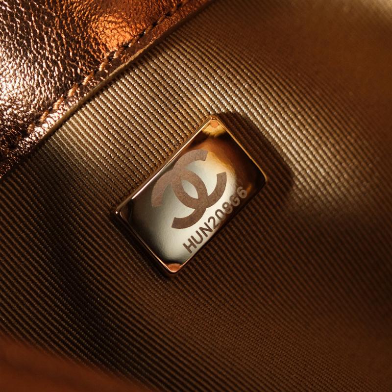 Chanel Lambskin 25 Medium Handbag Gold AS5311