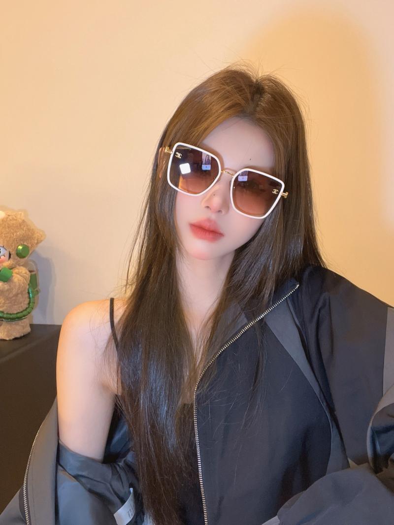 Chanel Sunglasses CH7325