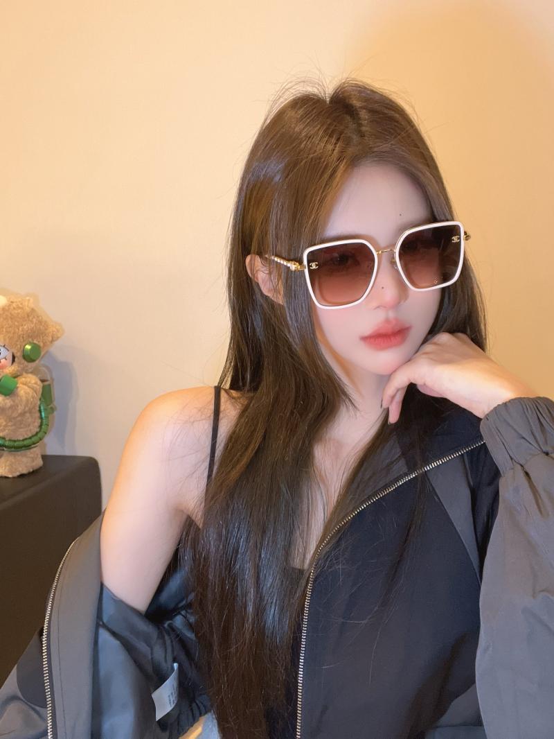 Chanel Sunglasses CH7325