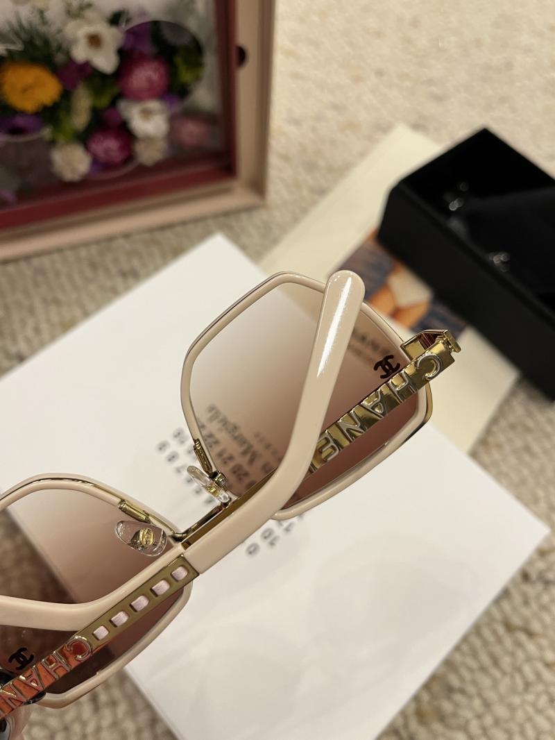 Chanel Sunglasses CH7363