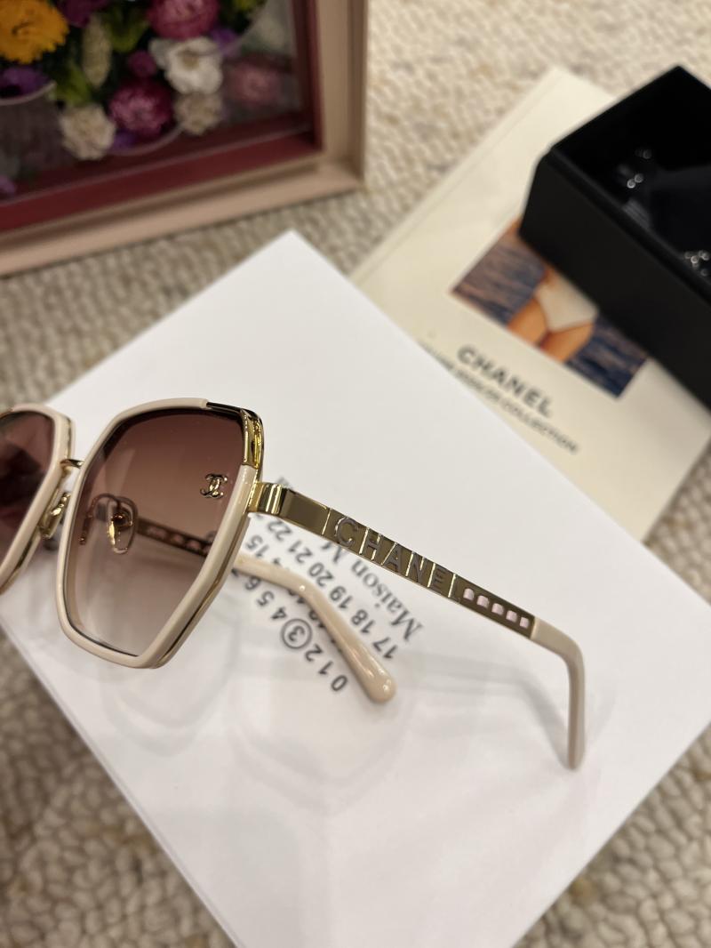 Chanel Sunglasses CH7363