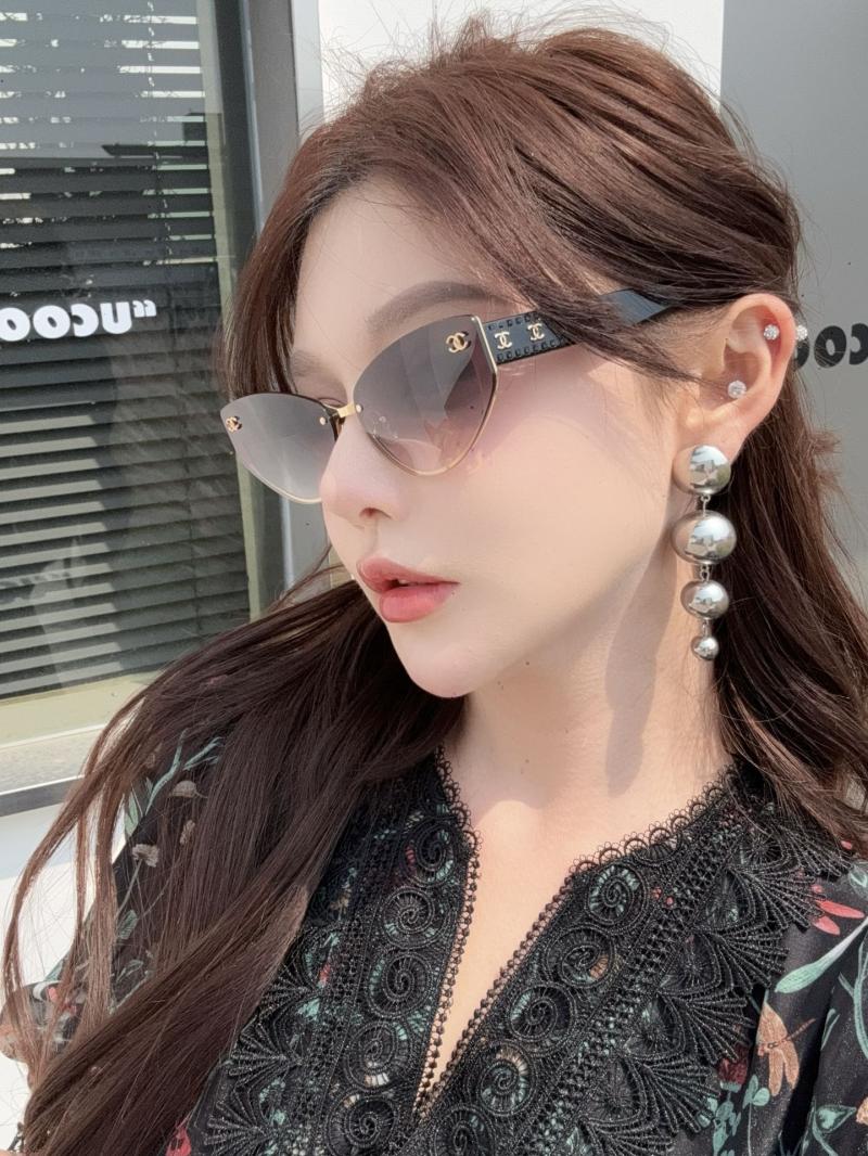 Chanel Sunglasses CH8053