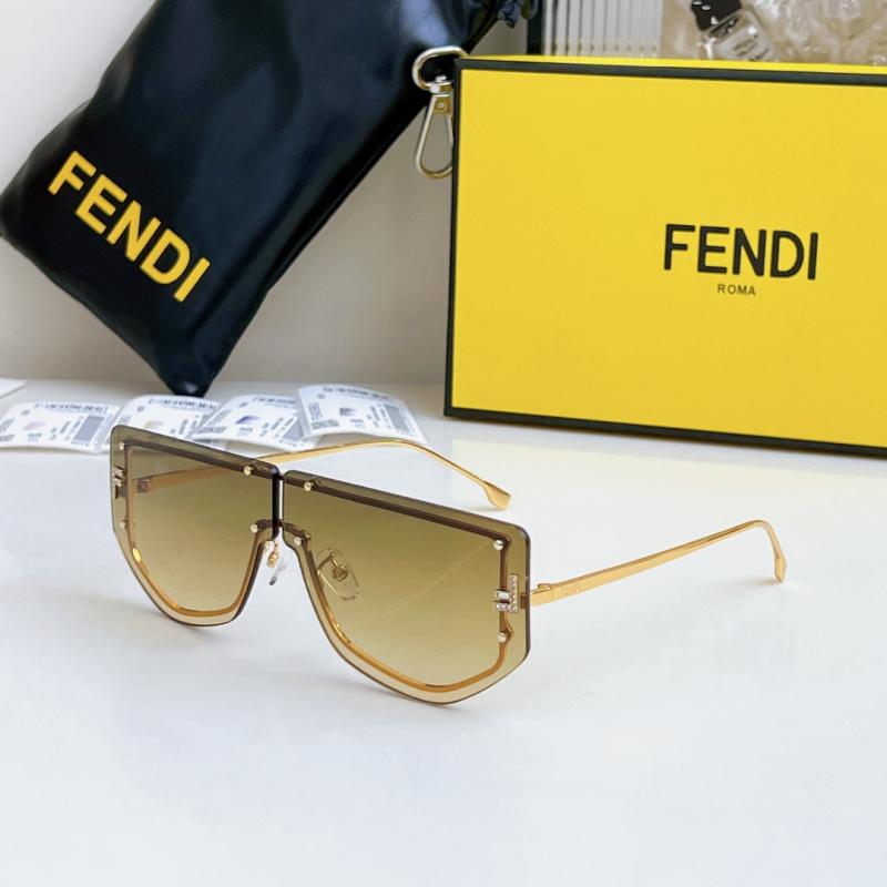 Fendi Sunglasses FE40096I