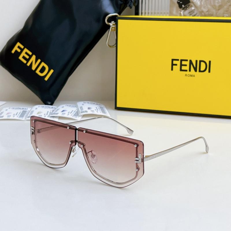 Fendi Sunglasses FE40096I