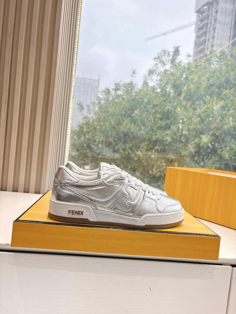 Fendi Unisex Sneakers SFU41401