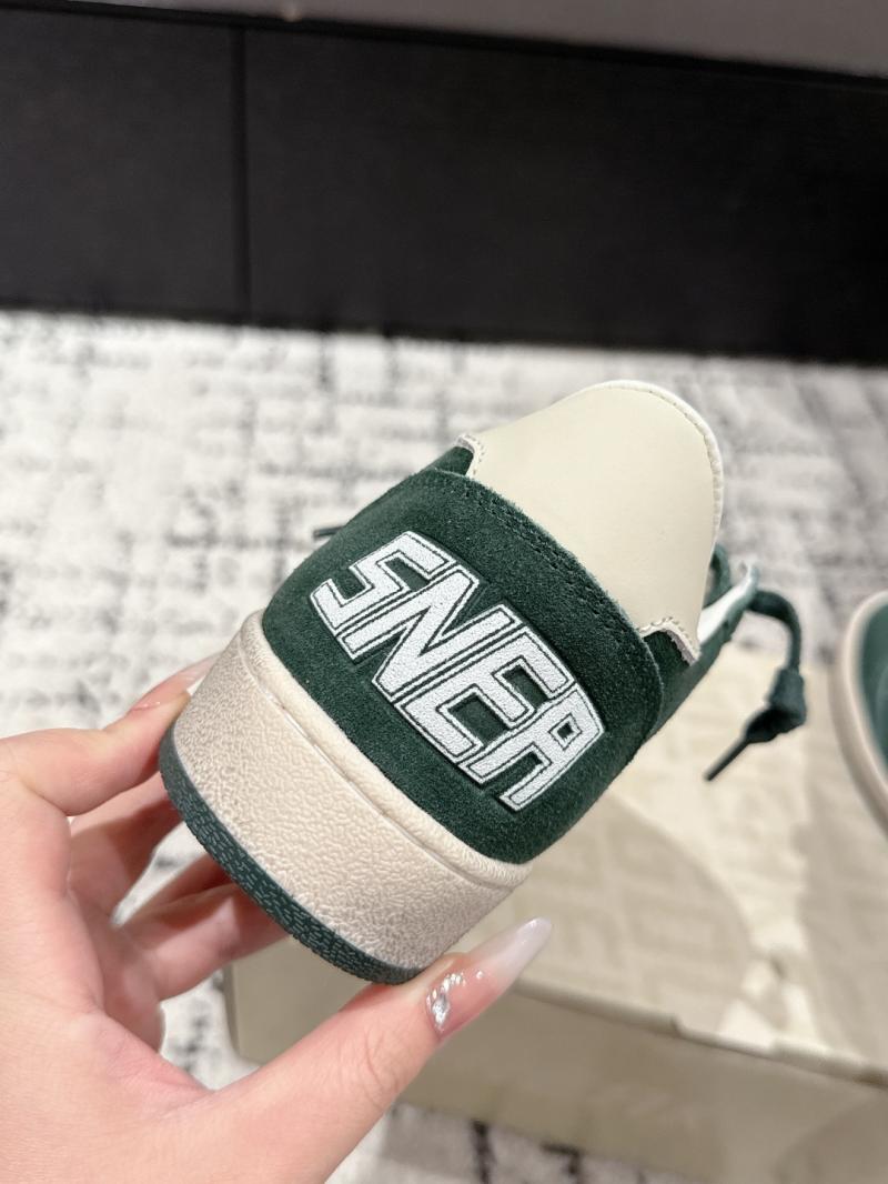 Golden Goose Sneakers SGGS32701