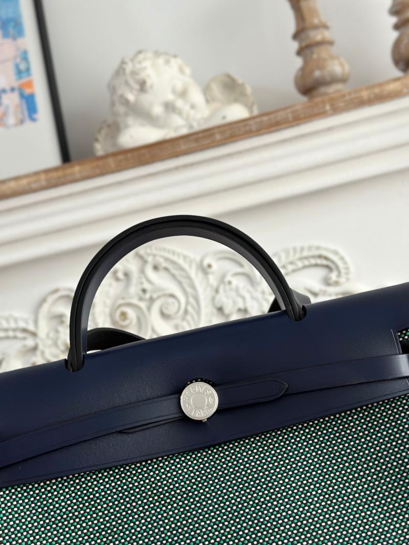 Hermes Herbag Zip 31 Bag H40306