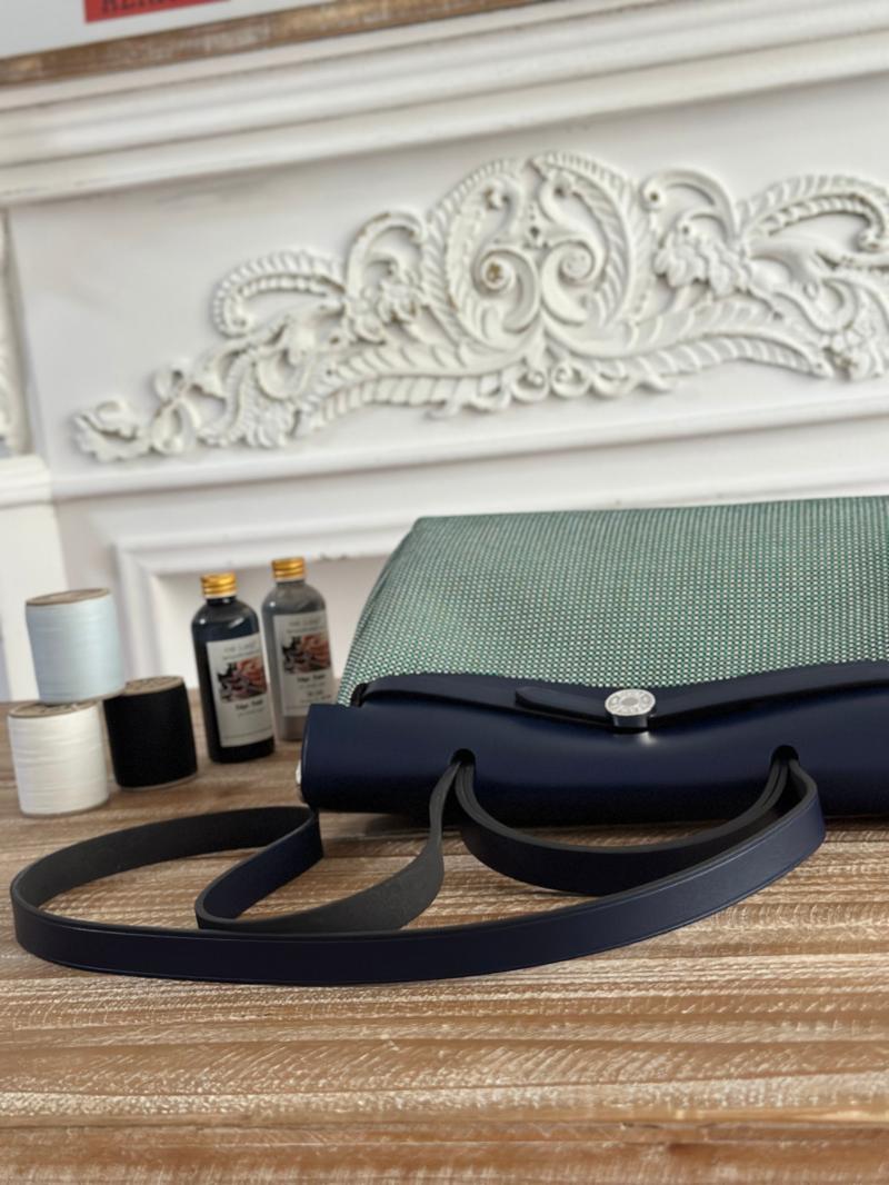 Hermes Herbag Zip 31 Bag H40306