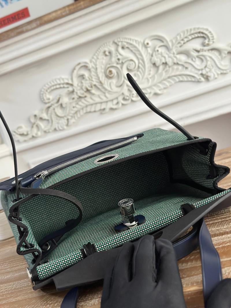 Hermes Herbag Zip 31 Bag H40306