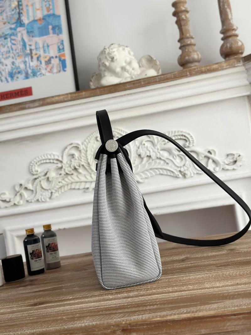Hermes Herbag Zip 31 Bag H40308
