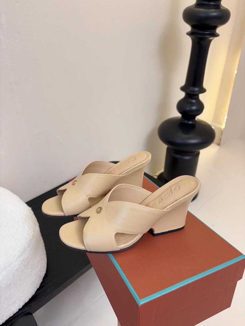 Loro Piana Sandals LPS41408