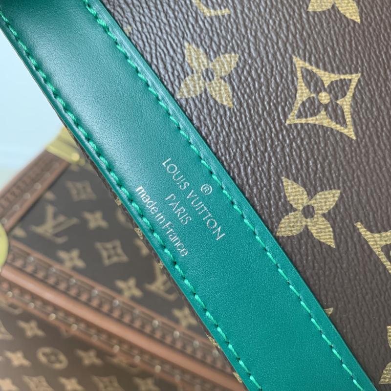 Louis Vuitton Alma Nano Green M82717