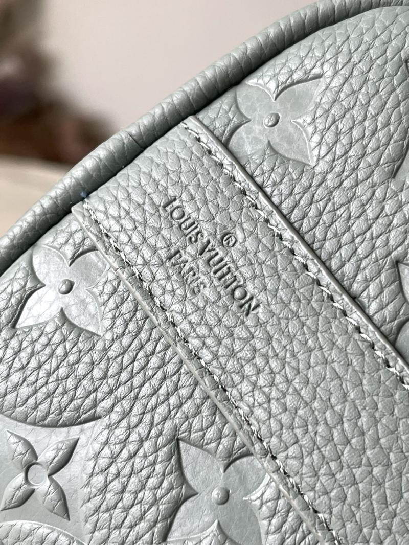 Louis Vuitton Keepall Bandouliere 25 M13866